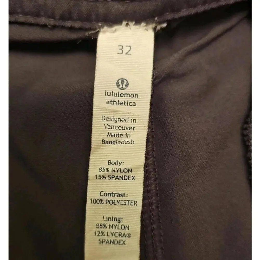 Lululemon Kahuna‎ Men’s Shorts Size 32 Dark Gray Chino Pockets 9” Stretch